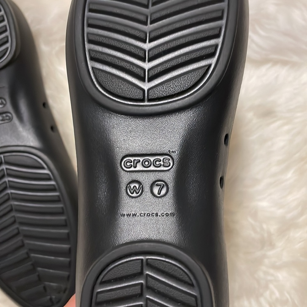 Crocs - Picture 4 of 6